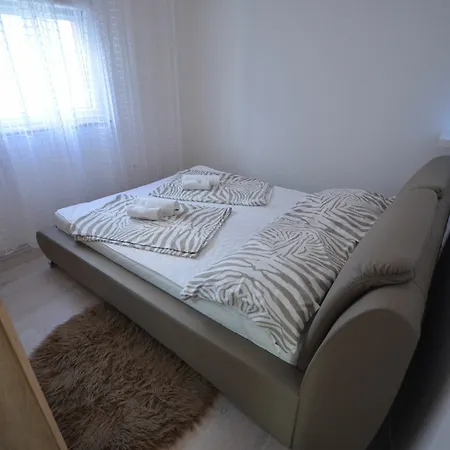 Apartment Micija Vir