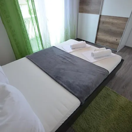 Apartment Micija Vir