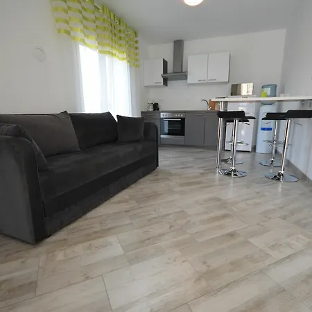 Apartment Micija